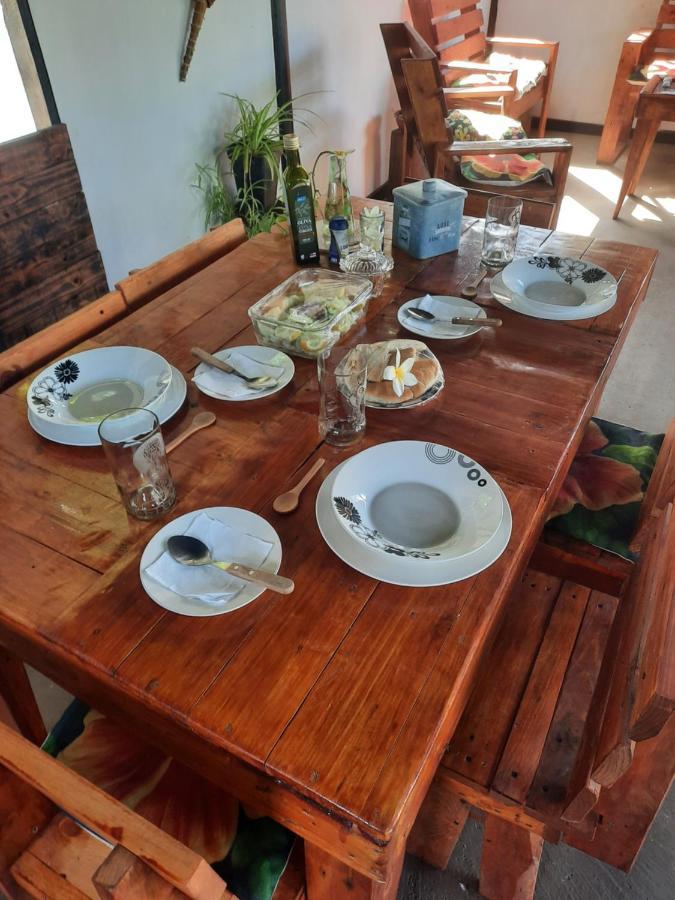 Moehiva Rapa Nui Hanga Roa