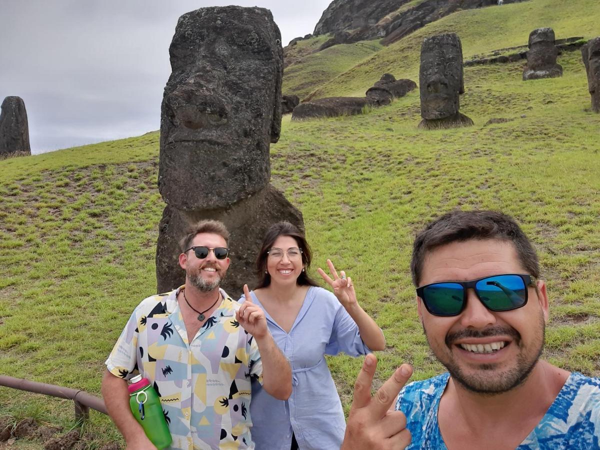 Moehiva Rapa Nui Hanga Roa
